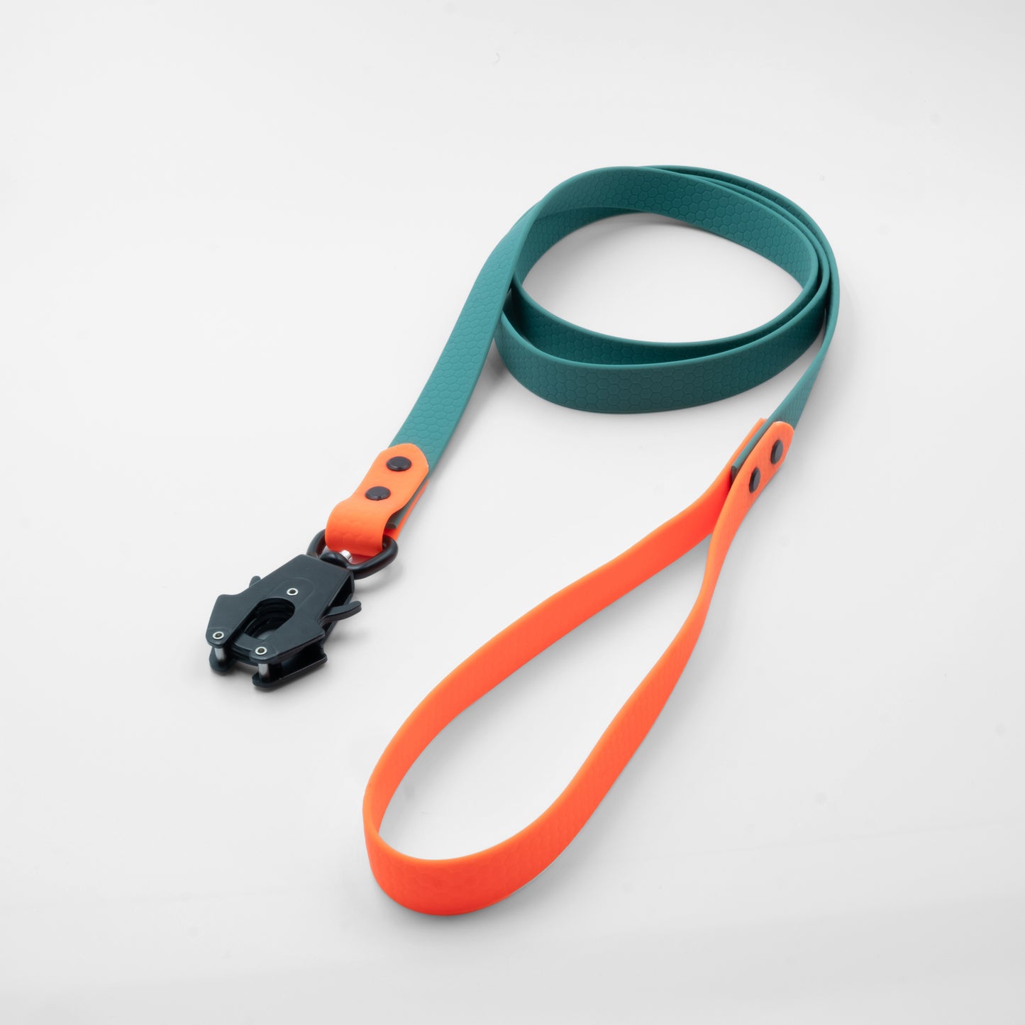 Shield Mighty Waterproof Leash